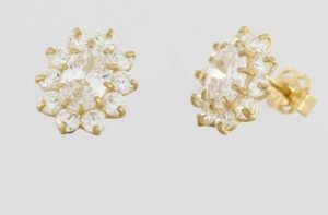 9CT YG OVAL CZ CLUSTER STUDS