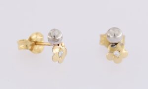 9CT 2-TONE CZ FLOWER STUDS