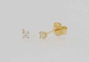 9CT YG 2MM CZ STUD