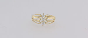 9CT YG CZ LADIES RING