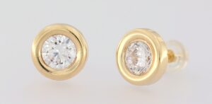 9CT YG CUBIC STUD