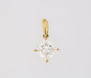 9CT YG SQUARE CZ PENDANT   6MM