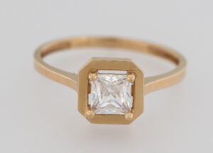 9CT ROSE GOLD CUBIC LADIES RING