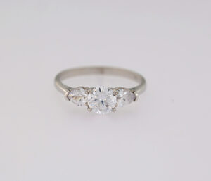 9CT WG DRESS RING