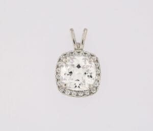 9CT WG CUSHION CZ PENDANT   10MM