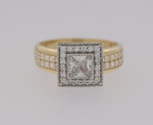 9CT YG SQUARE CZ LADIES RING