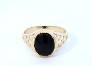 9CT YG ONYX RING   10X8MM