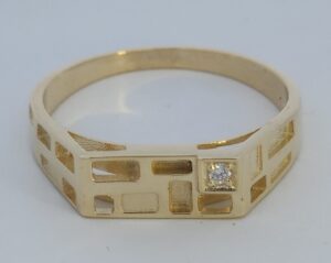 9CT YG MENS PICASSO RING WITH LAB DIAMOND